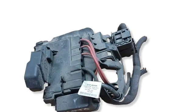 Skoda Rapid (NH) Fuse module 6R0937550A