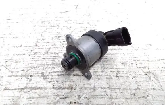 Nissan Qashqai Fuel pressure regulator 0928400679 3072088213