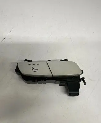 Mercedes-Benz GLC X253 C253 Seat heating switch A2139057302 12909534 SW133101