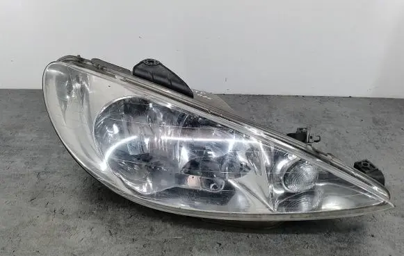 Peugeot 206 Headlight/headlamp 89052178