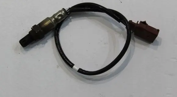 Volkswagen Polo VI Lambda probe sensor 04C906262AE