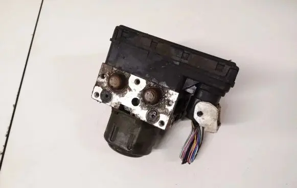 Toyota Avensis Verso ABS Pump 4451044051 44510-44051