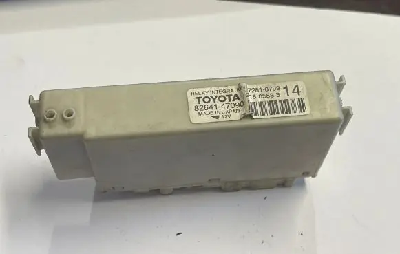 Toyota Prius (XW30) Other control units/modules 8264147090