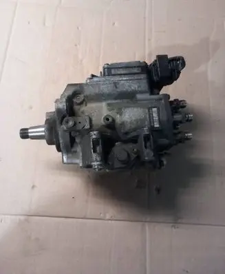 Audi A4 S4 B6 8E 8H Fuel injection high pressure pump 059130106j 0281010479 0470506030