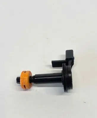 Volkswagen Touran I Master brake cylinder 1K1611349C