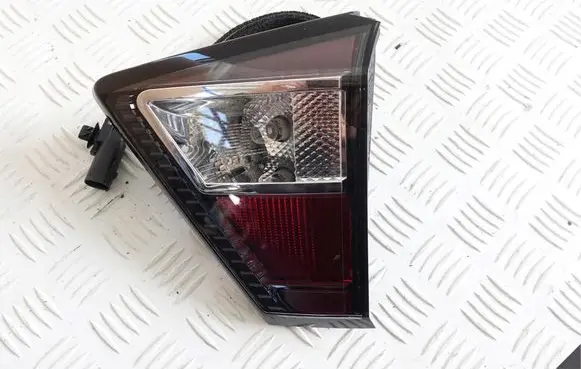 Ford Kuga II Tailgate rear/tail lights GV4113A602DF