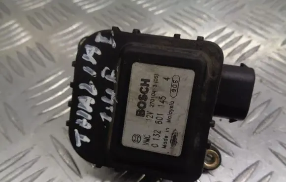 Renault Thalia I A/C air flow flap actuator/motor 0132801145