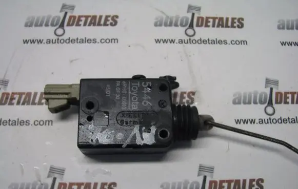 Toyota Avensis T220 Tailgate boot lock/latch motor 6915005010