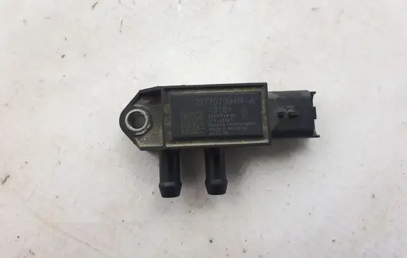 Renault Arkana Exhaust gas pressure sensor 208154275R