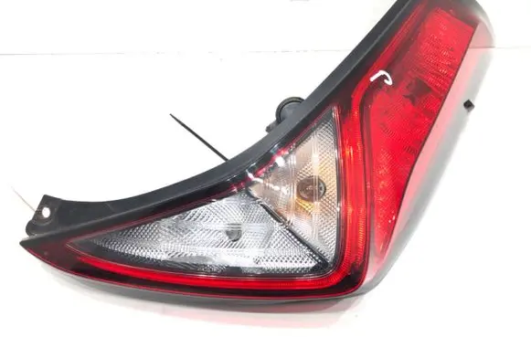 Rear/tail lights