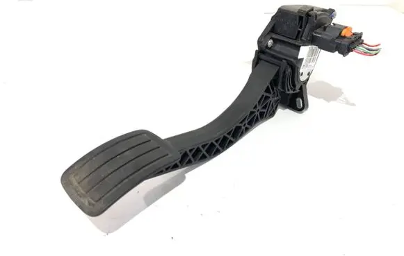 Peugeot 308 Accelerator throttle pedal 9674829180
