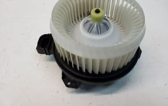 Ford Fusion II Heater fan/blower AY2727006220