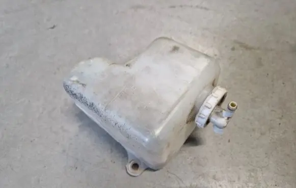 Mitsubishi Pajero Sport I Coolant expansion tank/reservoir