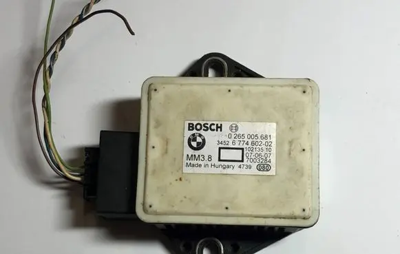 BMW 5 E60 E61 ESP acceleration yaw rate sensor 6774602 34526774602