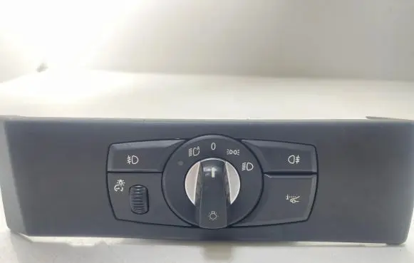 BMW 5 E60 E61 Light switch 6988564 33295501 30080910523165
