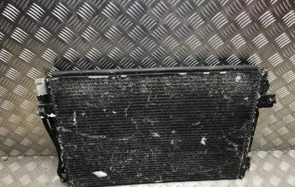 Volvo 850 A/C cooling radiator (condenser)