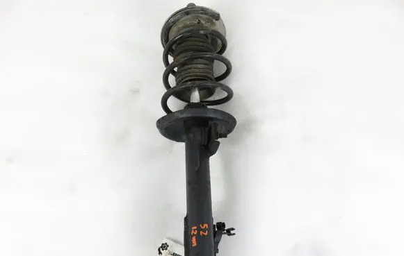 Mercedes-Benz A W168 Front shock absorber with coil spring 20333288