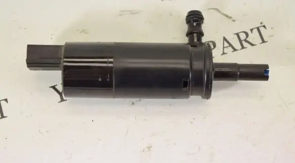 BMW 7 E65 E66 Headlight washer pump 6973097