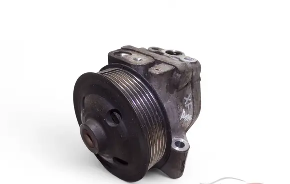 Jaguar XF X250 Power steering pump 9X233A696AA