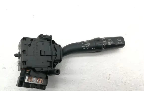 Toyota Corolla Verso E121 Wiper speed switch 8465205170