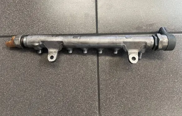 Audi A4 S4 B8 8K Fuel main line pipe 03L130089A