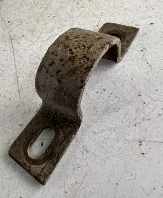 Ford Explorer Sway bar bush bracket, rear 