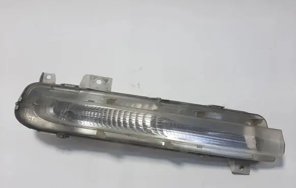 Volvo V40 Front fog light 31290581