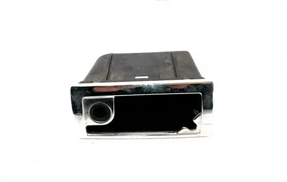 Volkswagen Touareg I Rear door ashtray 7L6867318