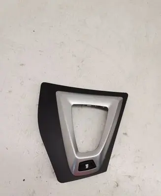 BMW M4 F82 F83 Gear shifter surround trim plastic 8091220