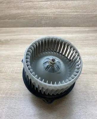 Heater fan/blower