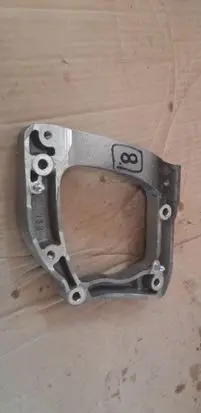 Peugeot 208 II A/C compressor mount bracket P002876936