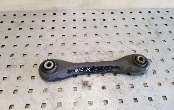 Rear control arm