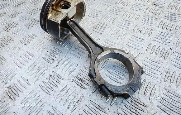 Infiniti QX60 L50 Piston with connecting rod 096111
