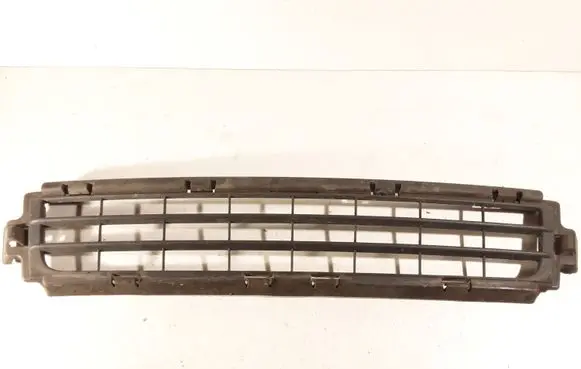Volvo V50 Front bumper lower grill 30744911