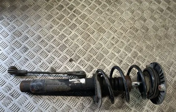 BMW 1 F20 F21 Front shock absorber with coil spring 6791541