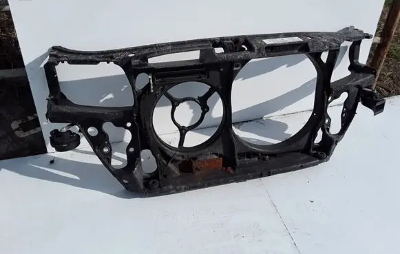 Audi A4 S4 B5 8D Radiator support slam panel