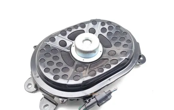Jaguar I-Pace Subwoofer speaker J9D318808AA 20425WG