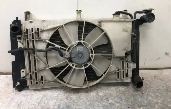 Toyota Corolla E120 E130 Electric radiator cooling fan 163630H030 MN4221726223