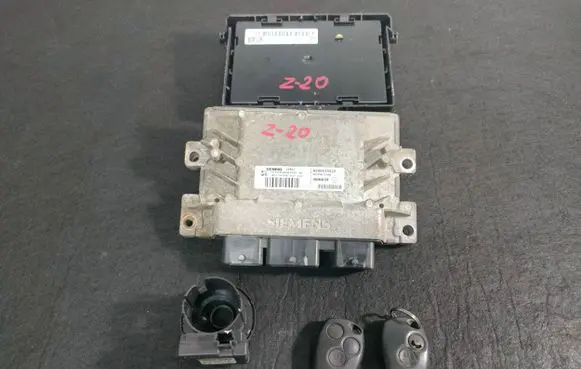 Renault Modus Engine control unit/module 8200414422 8200401568 S120200102A