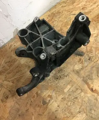 Audi A5 8T 8F Generator/alternator bracket 059145169AG