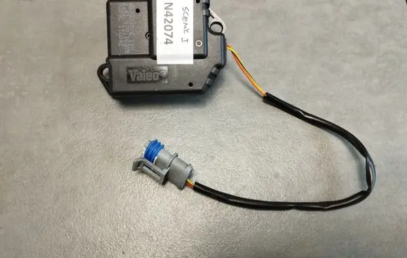 Renault Scenic I Air flap motor/actuator 657339X