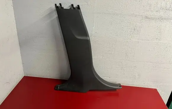 BMW X1 F48 F49 (B) pillar trim (bottom) 7332817 51437332817