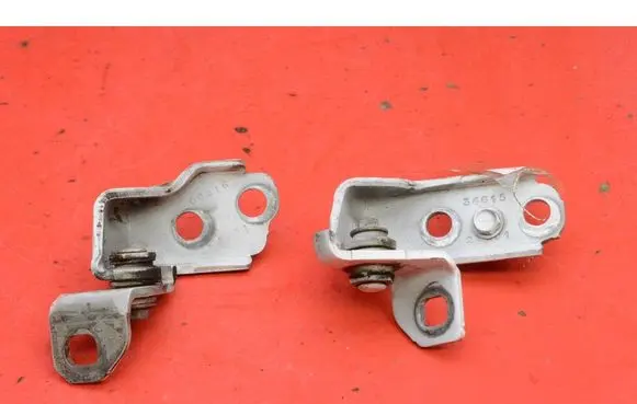 Ford Mondeo MK I Front door hinge set 