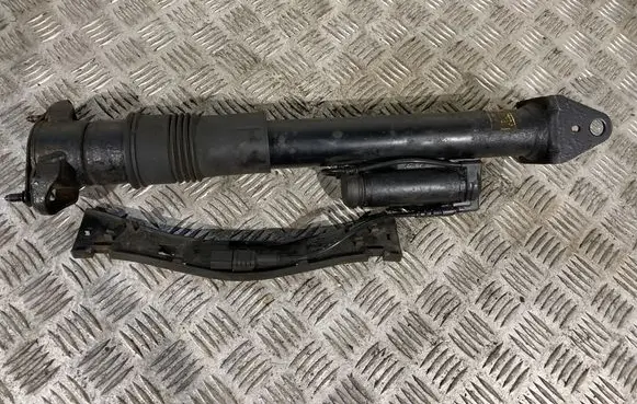 Mercedes-Benz ML W164 Rear shock absorber/damper A1645406710
