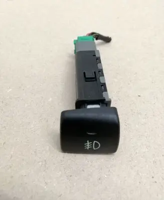 Fog light switch