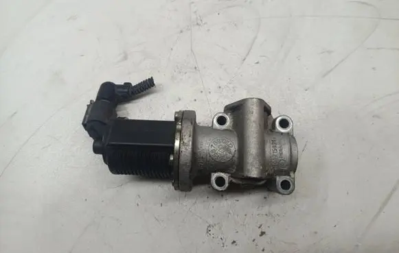 Opel Astra H EGR valve 55215031
