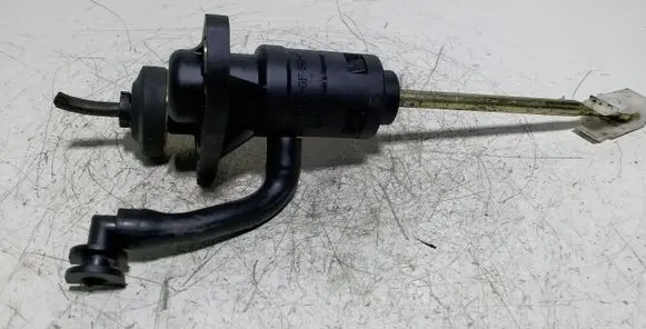 Volkswagen PASSAT B5.5 Clutch master cylinder 8E1721401AF