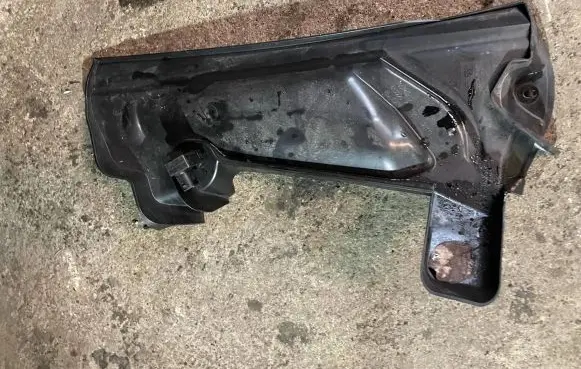 BMW 4 F36 Gran coupe Wiper trim 190749