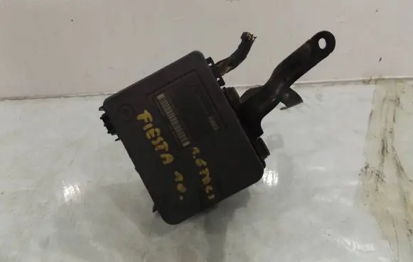 Ford Fiesta ABS Pump 8V51-2C405-AE