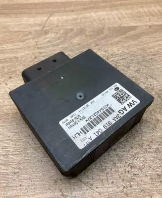 Volkswagen Polo V 6R Start/Stop control module 3AA919041A 8ES01045220